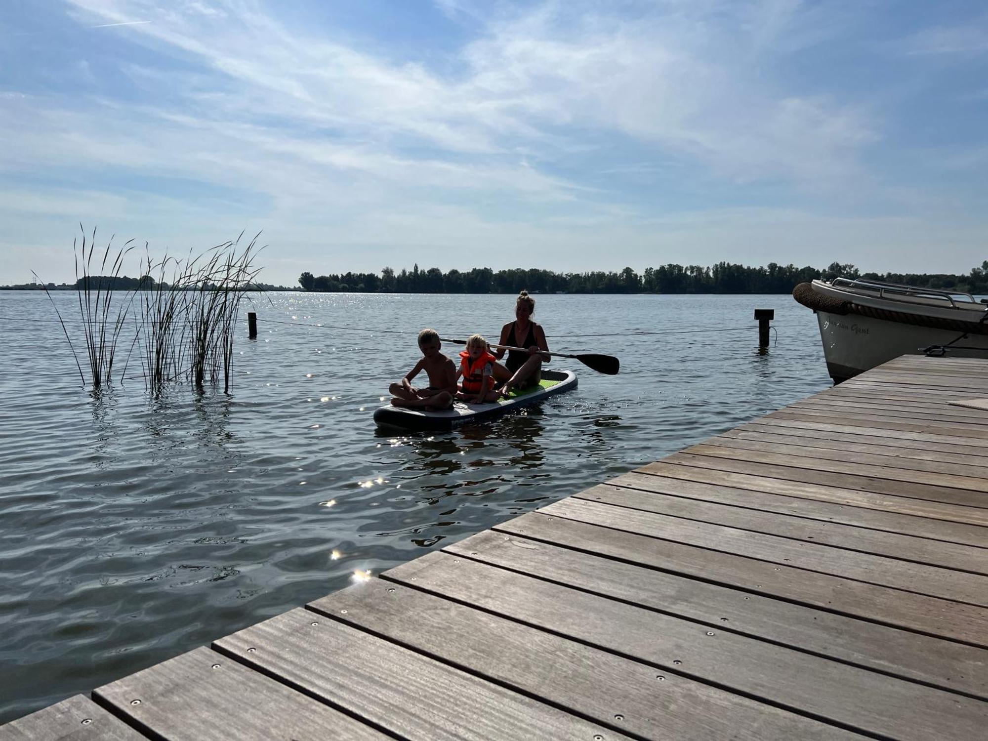 Dobberhuisje Kaag Oud Ade Esterno foto